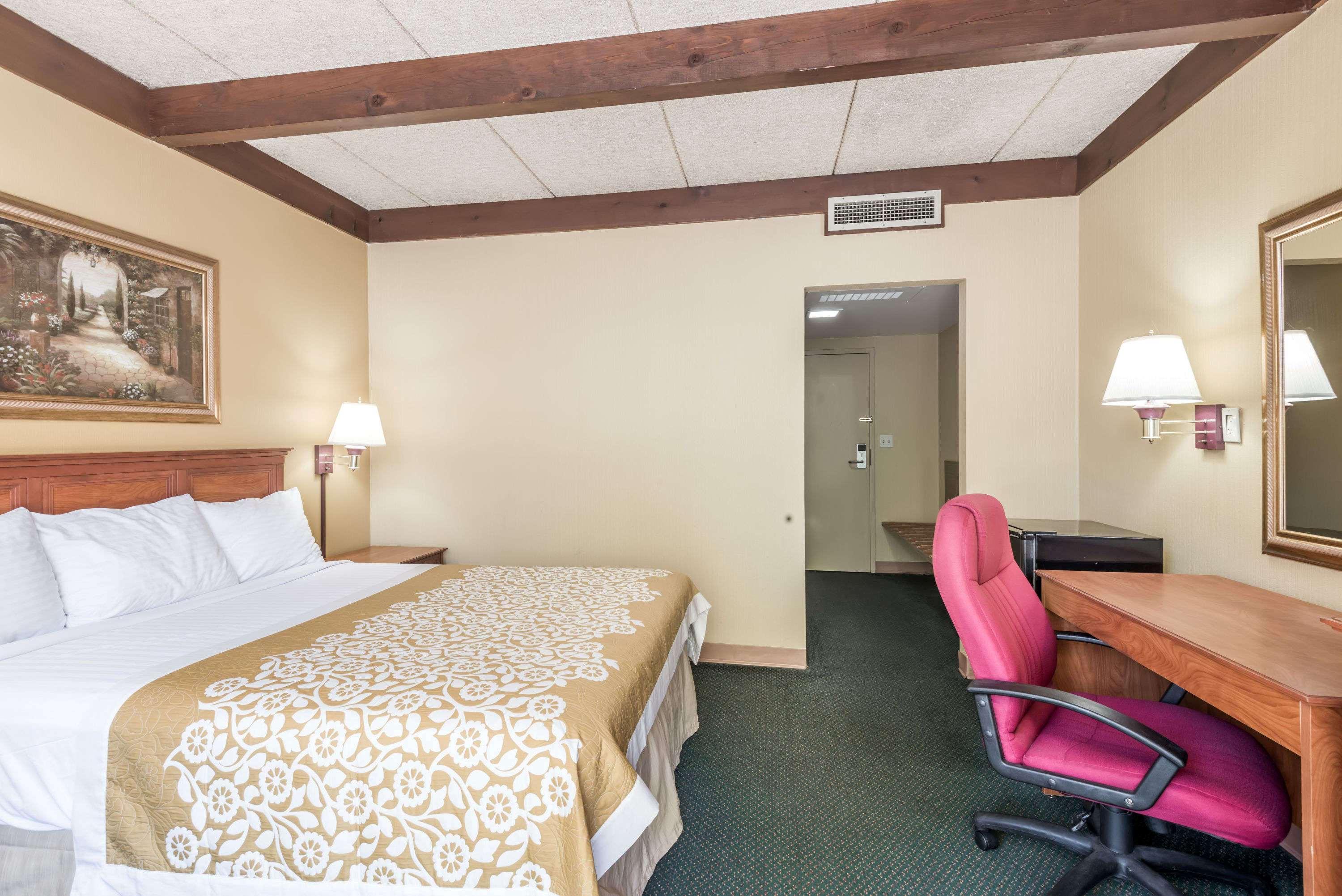 Days Inn By Wyndham Niles Exterior foto